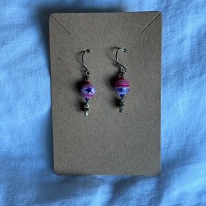 Adorable 4th of July glass bead earrings